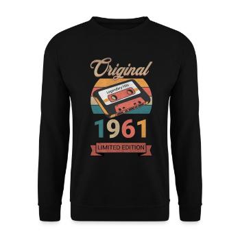 Original 1961 Limited Edition Geburtstag Geschenk - Unisex Pullover - Schwarz - Vorne - Alina (178cm) & Michal (187cm)