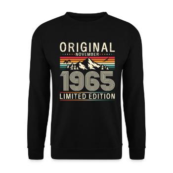 60. Geburtstag Original November Jahrgang 1965  - Unisex Pullover - Schwarz - Vorne - Alina (178cm) & Michal (187cm)