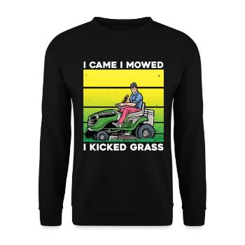 I Came I Mowed I Kicked Grass - Unisex Sweatshirt - black - Front - Alina (178cm) & Michal (187cm)