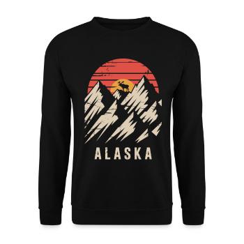 Alaska Retro T-Shirt – Mountains and Moose - Unisex Sweatshirt - black - Front - Alina (178cm) & Michal (187cm)