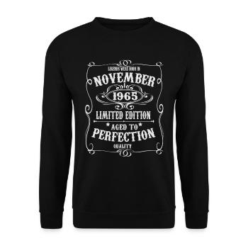 Des légendes sont nées en novembre 1965 - Sweat-shirt Unisexe - noir - Devant - Alina (178cm) & Michal (187cm)