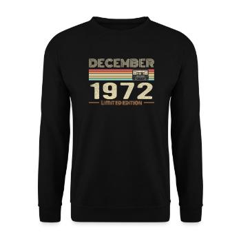 December 1972 Birthday December 1972 December - Unisex Sweatshirt - black - Front - Alina (178cm) & Michal (187cm)