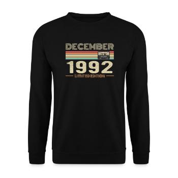 December 1992 Birthday December 1992 December - Unisex Sweatshirt - black - Front - Alina (178cm) & Michal (187cm)