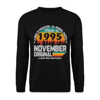 November 1995 Vintage Retro Birthday - Unisex Sweatshirt - black - Front - Alina (178cm) & Michal (187cm)