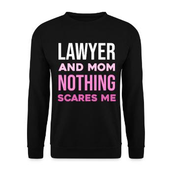 Lawyer and mom – Nothing scares me - Unisex Sweatshirt - black - Front - Alina (178cm) & Michal (187cm)