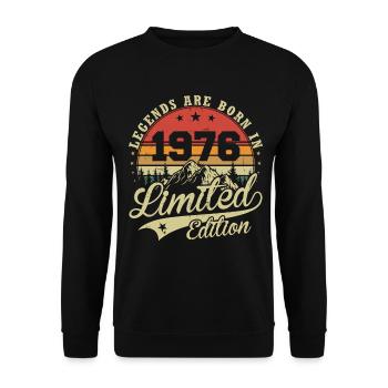 Legenden werden geboren 1976 Geburtstagsgeschenk - Unisex Pullover - Schwarz - Vorne - Alina (178cm) & Michal (187cm)