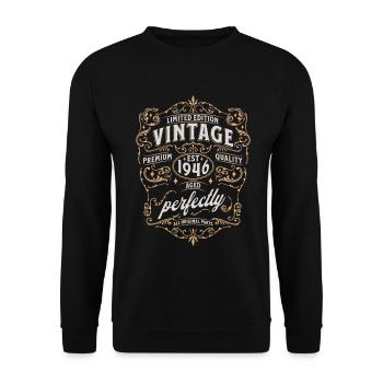 80th birthday 1946 - Unisex Sweatshirt - black - Front - Alina (178cm) & Michal (187cm)