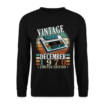 Vintage 1970 Best Of Dezember - Unisex Pullover - Schwarz - Vorne - Alina (178cm) & Michal (187cm)