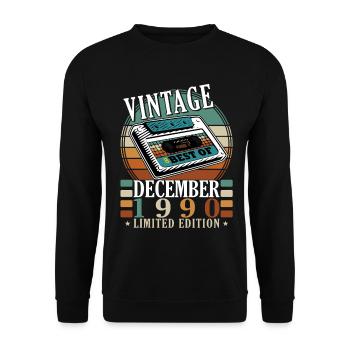 Vintage Dezember 1990 Limited Edition - Unisex Pullover - Schwarz - Vorne - Alina (178cm) & Michal (187cm)