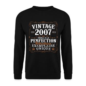 authentique_2007 - Sweat-shirt Unisexe - noir - Devant - Alina (178cm) & Michal (187cm)