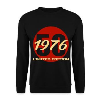 1976 Limited Edition 50th Birthday Vintage - Unisex Sweatshirt - black - Front - Alina (178cm) & Michal (187cm)