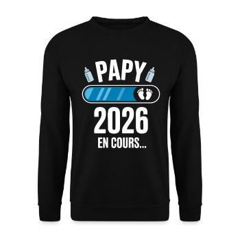 Opa 2026 laufende Ankündigung Schwangerschaftsvater in Bewegung - Unisex Pullover - Schwarz - Vorne - Alina (178cm) & Michal (187cm)