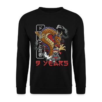 Drachenninja mit japanischer Flair 9 Years - Unisex Pullover - Schwarz - Vorne - Alina (178cm) & Michal (187cm)