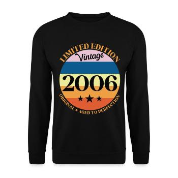 2006 Vintage Birthday Gift - Unisex Sweatshirt - black - Front - Alina (178cm) & Michal (187cm)