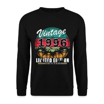 Vintage 1996 Beach Retro - Unisex Sweatshirt - black - Front - Alina (178cm) & Michal (187cm)