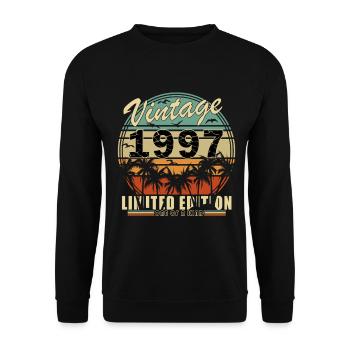 Vintage 1997 Limitierte Einzigartige Edition - Unisex Pullover - Schwarz - Vorne - Alina (178cm) & Michal (187cm)
