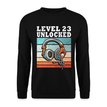 Level 23 Unlocked mit Kopfhörern - Unisex Pullover - Schwarz - Vorne - Alina (178cm) & Michal (187cm)