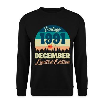 Birthday December 1991 Birthday Gift - Unisex Sweatshirt - black - Front - Alina (178cm) & Michal (187cm)