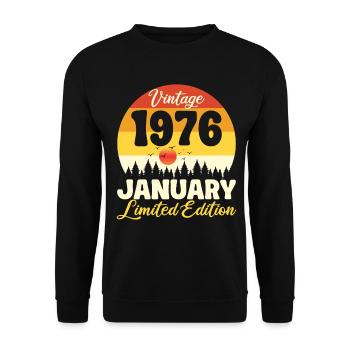 Vintage Janvier 1976 Anniversaire 1976 Rétro  - Sweat-shirt Unisexe - noir - Devant - Alina (178cm) & Michal (187cm)