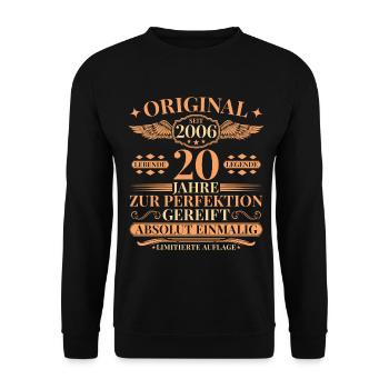 20th Birthday Living Legend since 2006 - Unisex Sweatshirt - black - Front - Alina (178cm) & Michal (187cm)