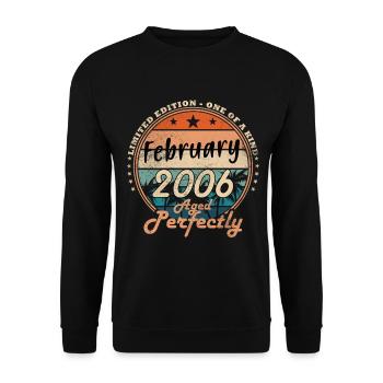 20th Birthday 20 Years February 2006 Vintage Tea - Unisex Sweatshirt - black - Front - Alina (178cm) & Michal (187cm)