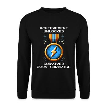 230V a survécu | Électricien en génie électrique - Sweat-shirt Unisexe - noir - Devant - Alina (178cm) & Michal (187cm)