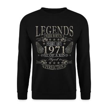 Born in February 1971 vintage 1971 Birthday - Unisex Sweatshirt - black - Front - Alina (178cm) & Michal (187cm)