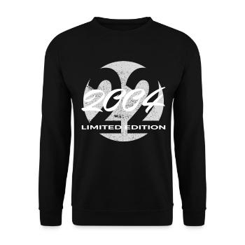 22e anniversaire 2004 cadeau pour hommes et femmes - Sweat-shirt Unisexe - noir - Devant - Alina (178cm) & Michal (187cm)