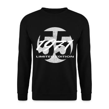 55e anniversaire 1971 cadeau pour hommes et femmes - Sweat-shirt Unisexe - noir - Devant - Alina (178cm) & Michal (187cm)