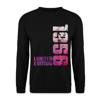 70. Geburtstag Mann Frau 70 Jahre 1956 Geschenk - Unisex Pullover - Schwarz - Vorne - Alina (178cm) & Michal (187cm)