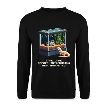 Save Before New Entry | Terrarium Vergesellung - Unisex Sweatshirt - black - Front - Alina (178cm) & Michal (187cm)