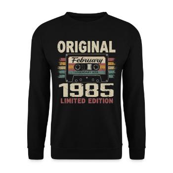 Februar 1985, Februar 1985 Geburtstagsgeschenk - Unisex Pullover - Schwarz - Vorne - Alina (178cm) & Michal (187cm)
