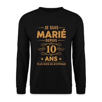 Married for 10 years humor couple - Unisex Sweatshirt - black - Front - Alina (178cm) & Michal (187cm)