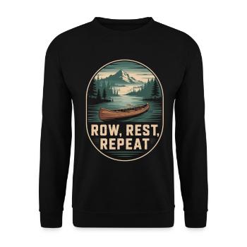 Paddeln See Berge T-Shirt – Row Rest Repeat - Unisex Pullover - Schwarz - Vorne - Alina (178cm) & Michal (187cm)