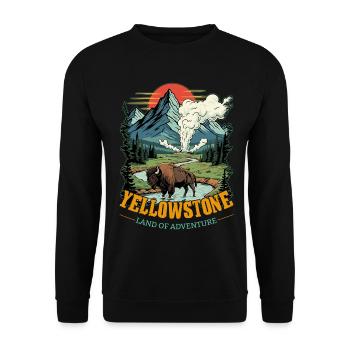 Land Of Adventure Yellowstone National Park - Unisex Sweatshirt - black - Front - Alina (178cm) & Michal (187cm)
