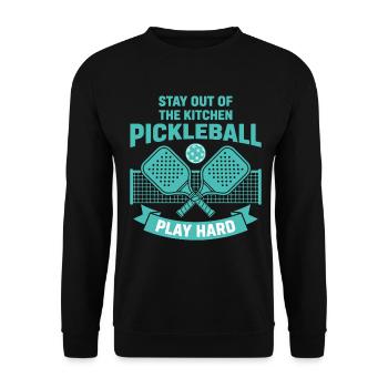 Pickleball: Bleib aus der Küche raus, spiel hart, lustig - Unisex Pullover - Schwarz - Vorne - Alina (178cm) & Michal (187cm)