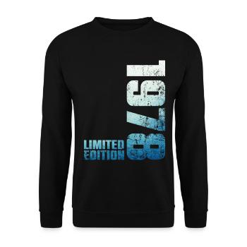 48th Anniversary Man Woman 48 Years 1978 Gift - Unisex Sweatshirt - black - Front - Alina (178cm) & Michal (187cm)