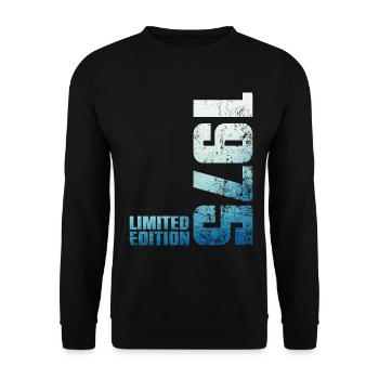 51. Geburtstag Mann Frau 51 Jahre alt 1975 Geschenk - Unisex Pullover - Schwarz - Vorne - Alina (178cm) & Michal (187cm)