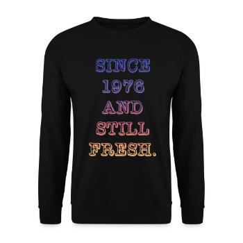 Vintage 1976 - Unisex Pullover - Schwarz - Vorne - Alina (178cm) & Michal (187cm)