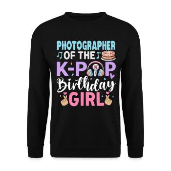 Photographer Of The K-Pop Birthday Girl - Unisex Sweatshirt - black - Front - Alina (178cm) & Michal (187cm)