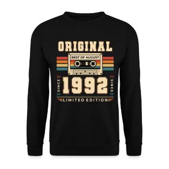 34th Birthday Gift August Vintage 1992 - Unisex Sweatshirt - black - Front - Alina (178cm) & Michal (187cm)
