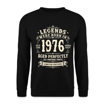 Cadeau pour le 50e anniversaire 1976 Homme Vintage Rétro - Sweat-shirt Unisexe - noir - Devant - Alina (178cm) & Michal (187cm)