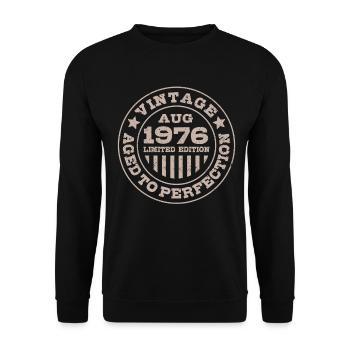 Vintage August 1976 Limited Edition Circle - Unisex Sweatshirt - black - Front - Alina (178cm) & Michal (187cm)