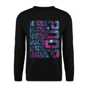 COOL 24 YEARS LIMITED EDITION 2002 24TH BIRTHDAY - Unisex Sweatshirt - black - Front - Alina (178cm) & Michal (187cm)