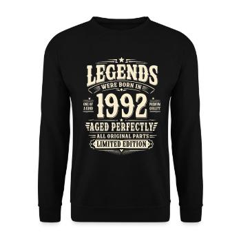 33. Geburtstag Geschenk Mann 1992 Vintage Retro - Unisex Pullover - Schwarz - Vorne - Alina (178cm) & Michal (187cm)