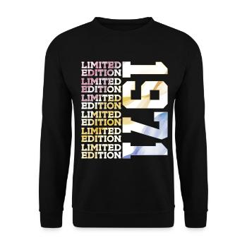 LIMITED EDITION 1971 - 55 YEARS - 55TH BIRTHDAY - Unisex Sweatshirt - black - Front - Alina (178cm) & Michal (187cm)