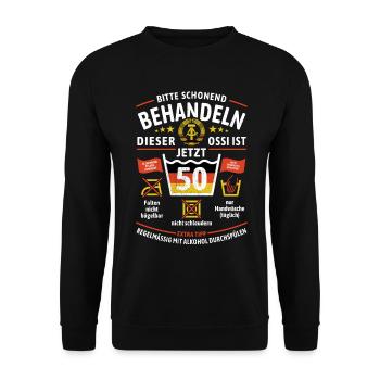 Ossi Schonend behandeln - 50. Geburtstag Geschenk - Unisex Pullover - Schwarz - Vorne - Alina (178cm) & Michal (187cm)