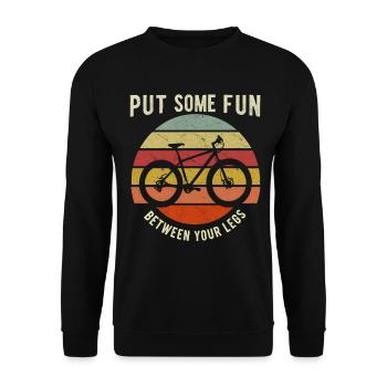 Put Some Fun Between Your Legs - Cycling - Unisex Pullover - Schwarz - Vorne - Alina (178cm) & Michal (187cm)
