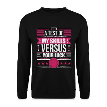 Skills vs Luck – Crokinole Spieler Brettspiel - Unisex Pullover - Schwarz - Vorne - Alina (178cm) & Michal (187cm)