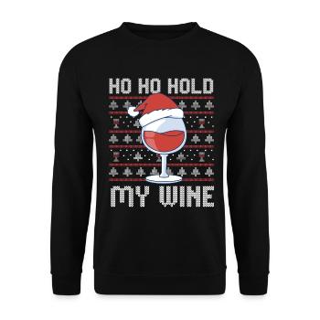 Ho Ho Hold My Wine – Weinglas mit Mütze - Unisex Pullover - Schwarz - Vorne - Alina (178cm) & Michal (187cm)